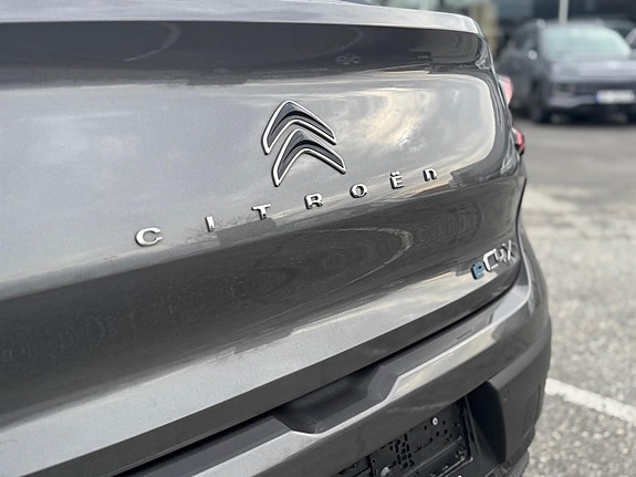 Citroen E-C4 X 12 of 30