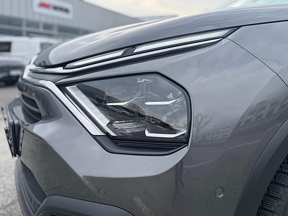 Citroen E-C4 X 10 of 30
