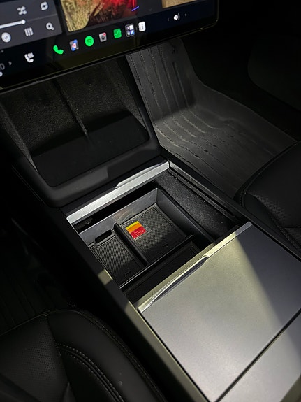Tesla Model 3 13 of 18