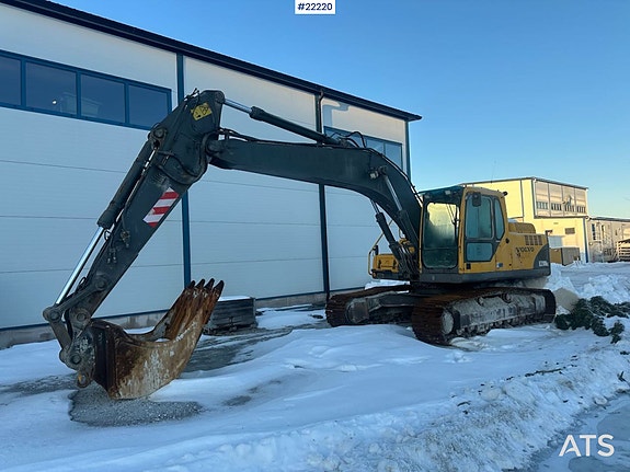 Volvo EC210 BLC gravemaskin m/ tannskuffe. SE VIDEO