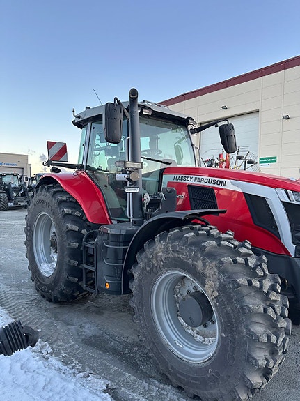 Massey Ferguson 7S.210 VT Fronthydraulikk/PTO/lasterbraketter/GPS 2024, kr 1 659 000,-