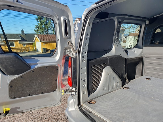 Citroen Berlingo 11 of 19