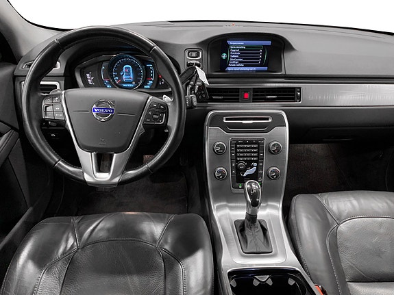 Volvo XC70 7 of 16