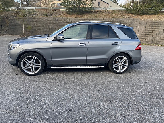 Mercedes-Benz ML350