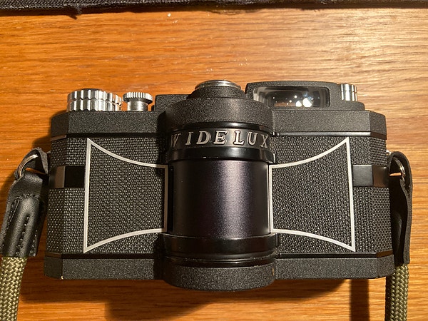 Widelux F7 panoramakamera – ikonisk swing-lens kamera