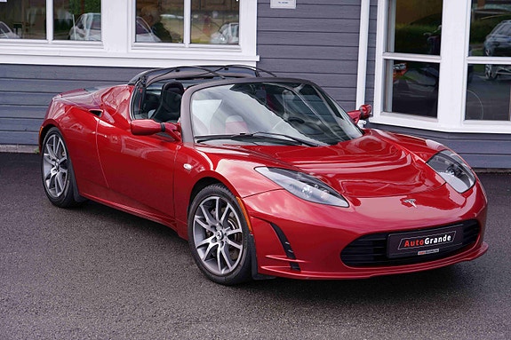 Tesla Roadster 5 of 17