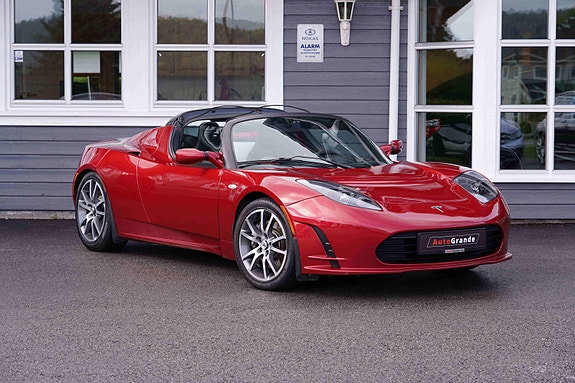 Tesla Roadster 2 of 17