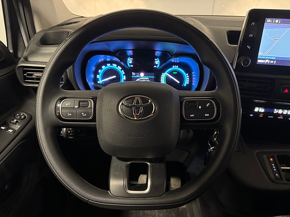 Toyota Proace City 24 of 30