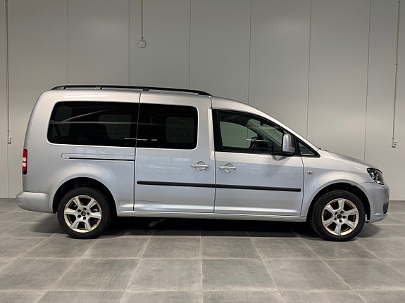 Volkswagen Caddy Maxi 2 of 5