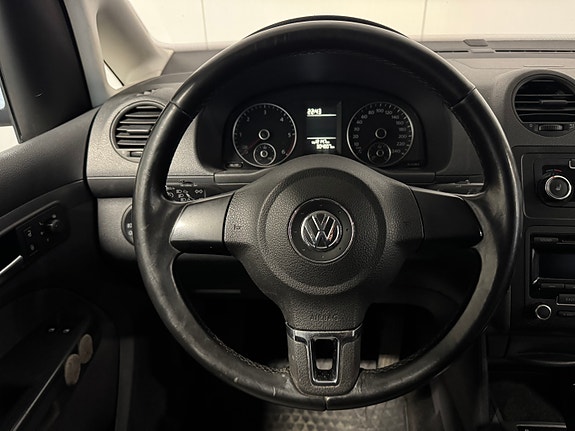 Volkswagen Caddy Maxi 25 of 30