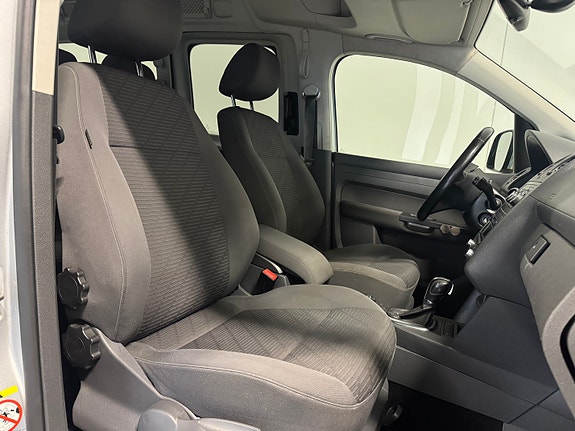 Volkswagen Caddy Maxi 21 of 30