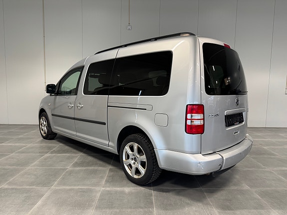 Volkswagen Caddy Maxi 12 of 30
