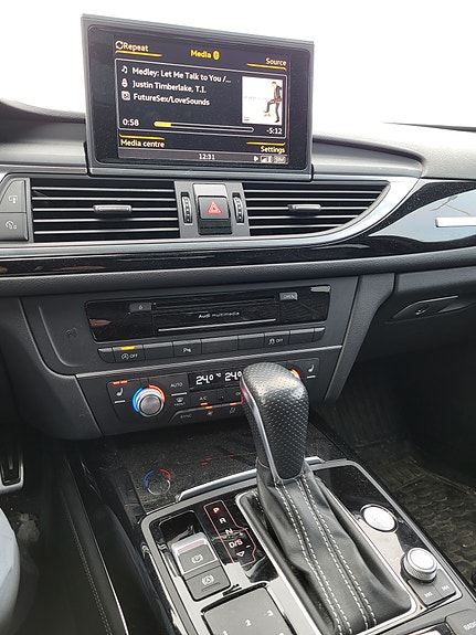 Audi A6 9 of 18