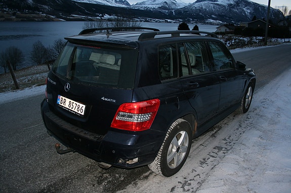 Mercedes-Benz GLK220 6 of 30