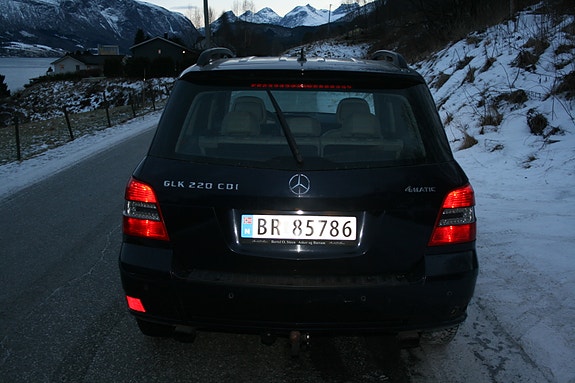 Mercedes-Benz GLK220 5 of 30