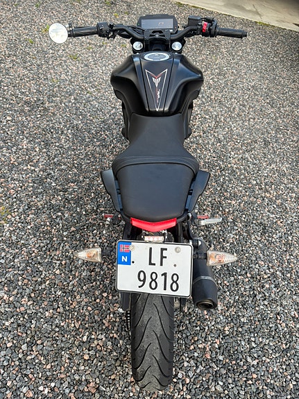 Yamaha MT-125 5 of 6