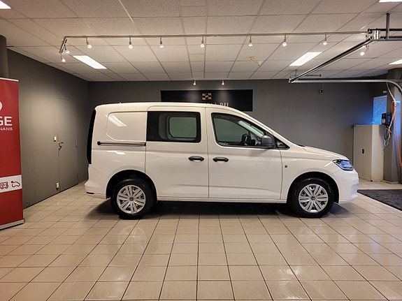 Volkswagen Caddy 4 of 5