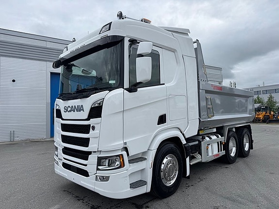 Scania R560 6X4 Zetterbergs påbygg. Helluft, løftetandem. Meget godt utstyrt 3 of 5