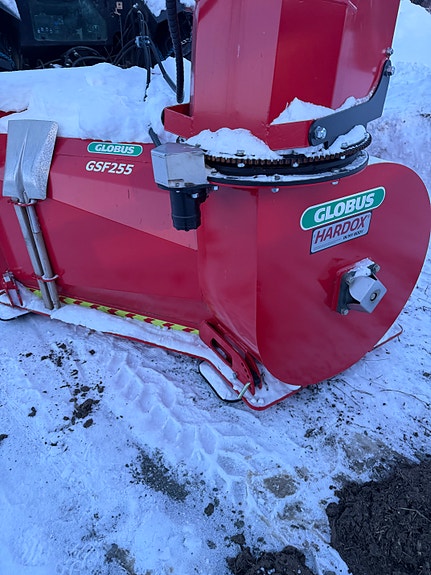 Globus Gsf 255 V-fres 2023, kr 110 000,-