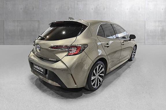 Toyota Corolla 5 of 25