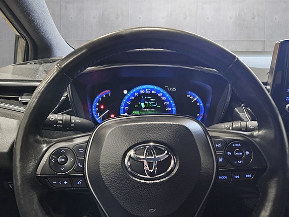 Toyota Corolla 17 of 25