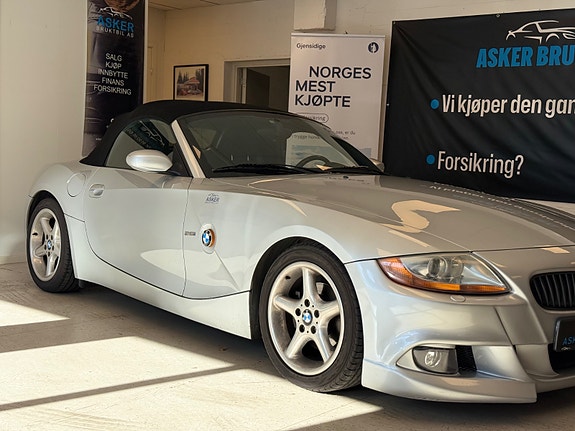 BMW Z4 2 of 5
