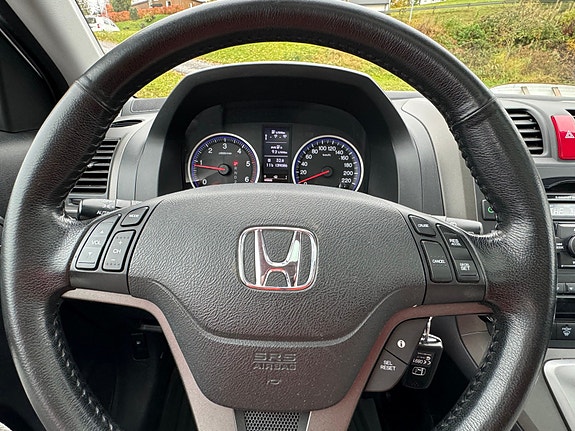 Honda CR-V 27 of 30