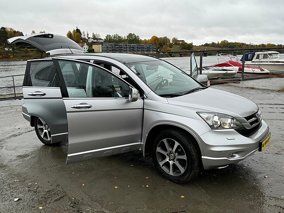 Honda CR-V 9 of 30