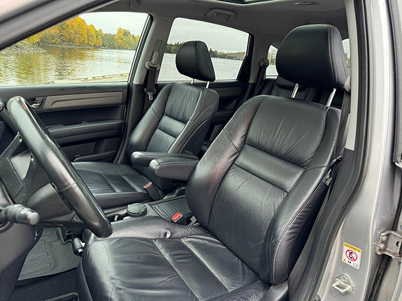 Honda CR-V 23 of 30