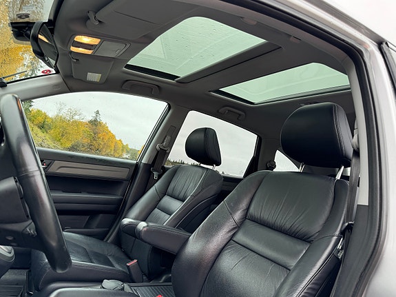 Honda CR-V 24 of 30