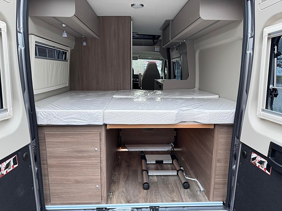 Carado Camper Van 600 DEMOBIL! 4 sengeplasser / 9-trinns automat / 11 of 23