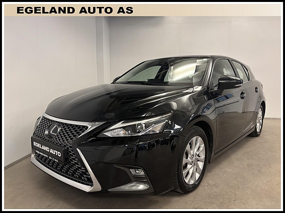 Lexus CT200h