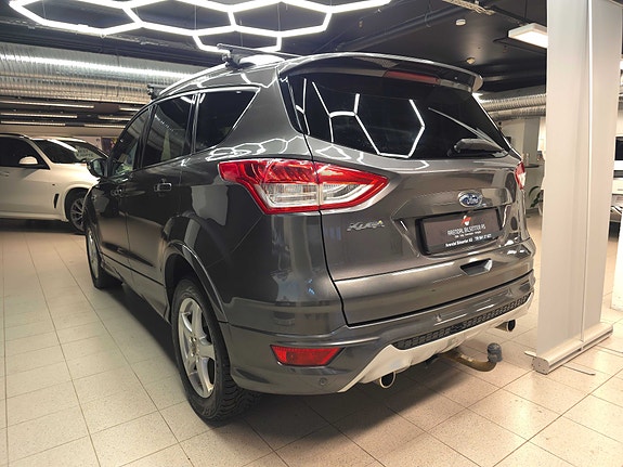 Ford Kuga 7 of 30