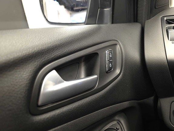 Ford Kuga 20 of 30