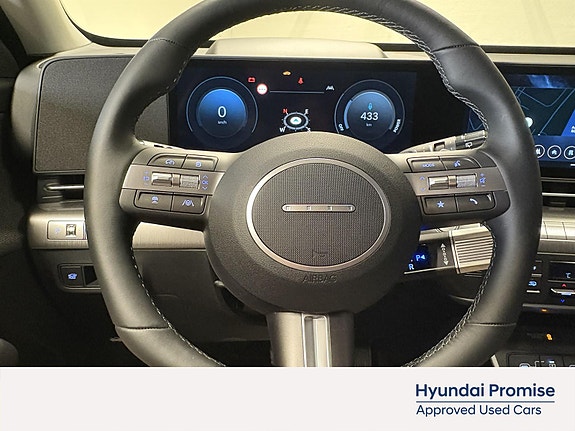 Hyundai Kona 14 of 30