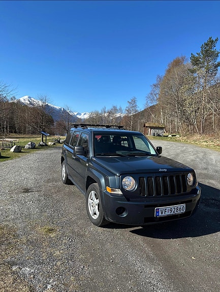 Jeep Patriot 3 of 12