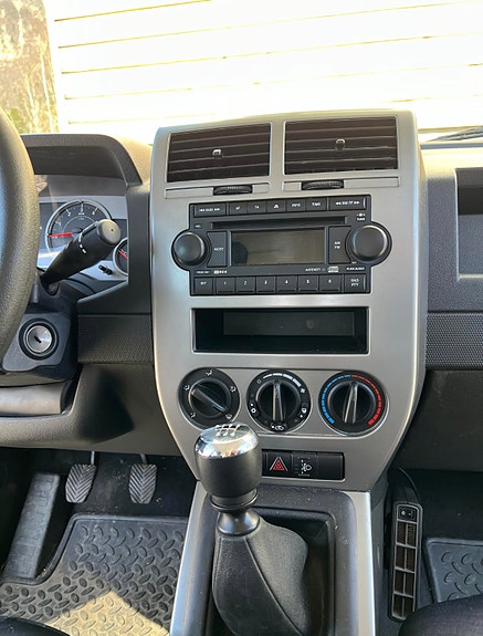 Jeep Patriot 8 of 12