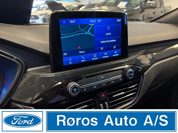 Ford Kuga 8 of 9