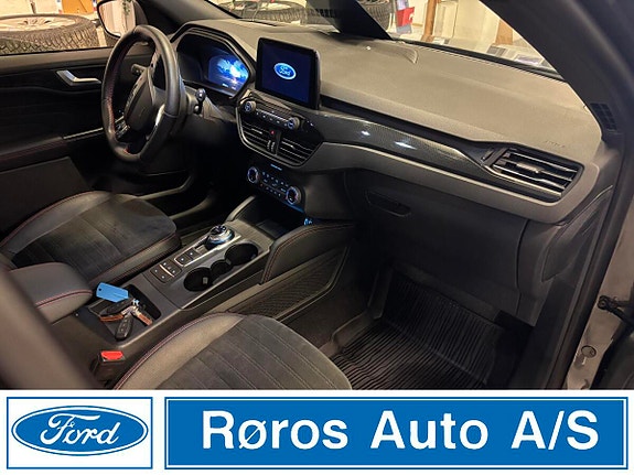Ford Kuga 5 of 9