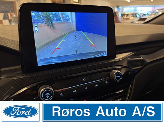 Ford Kuga 10 of 14