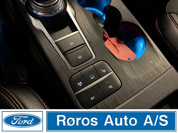 Ford Kuga 12 of 14