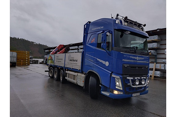Volvo FH540 8x2 Plan og Kranbil