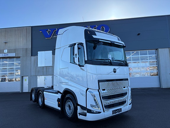 Volvo NY FH540 6x2 trekkvogn