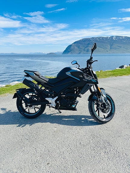 CFMOTO 125 NK 2 of 5