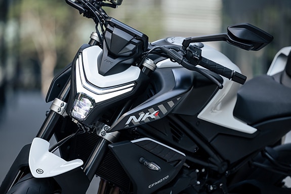 CFMOTO 450 NK 3 of 5