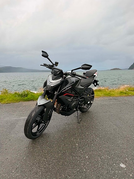 CFMOTO 450 NK