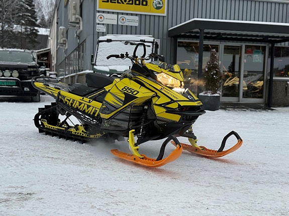 Ski-doo Summit 850 E-Tec