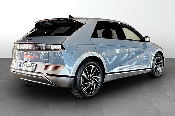 Hyundai Ioniq 5 5 of 5