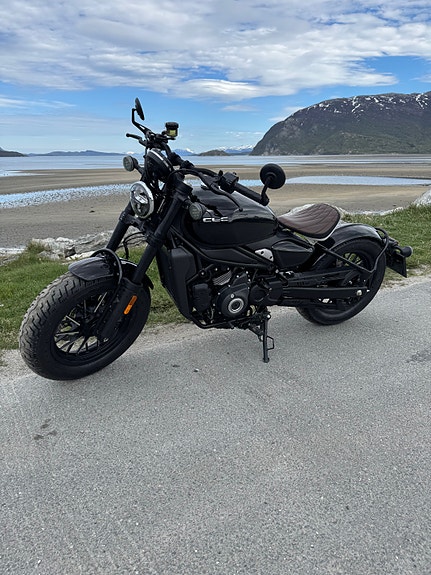 CFMOTO 450 CLC Bobber 2 of 5