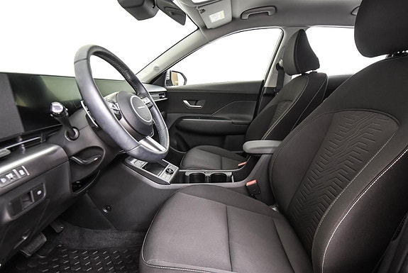 Hyundai Kona 14 of 23
